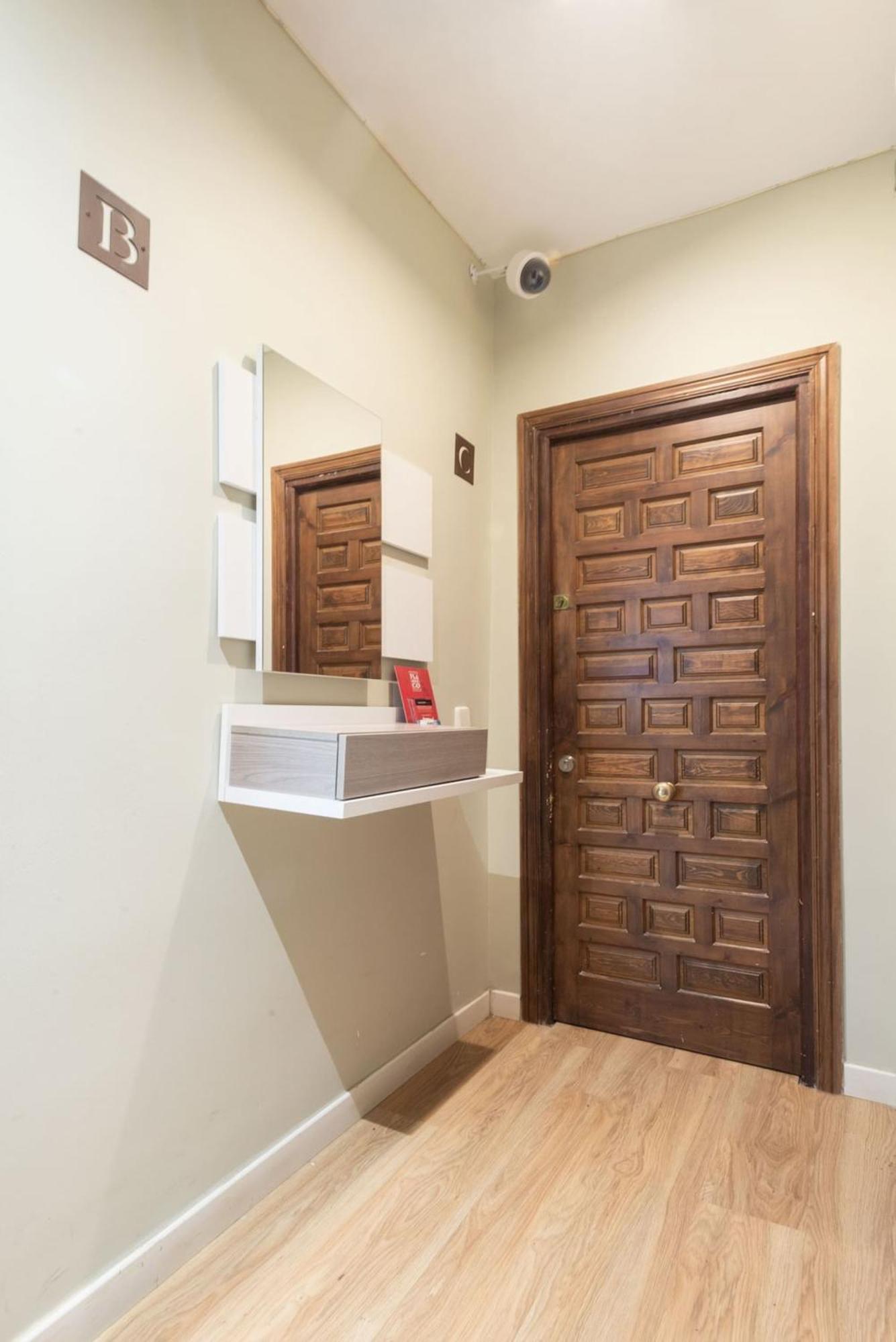 Apartamentos Day Madrid Plaza De Espana Centro Gran Via Sol Malasana Kültér fotó