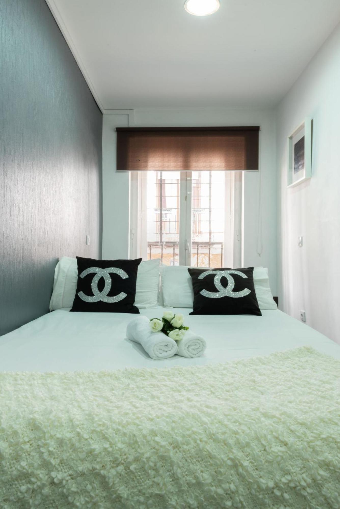 Apartamentos Day Madrid Plaza De Espana Centro Gran Via Sol Malasana Kültér fotó
